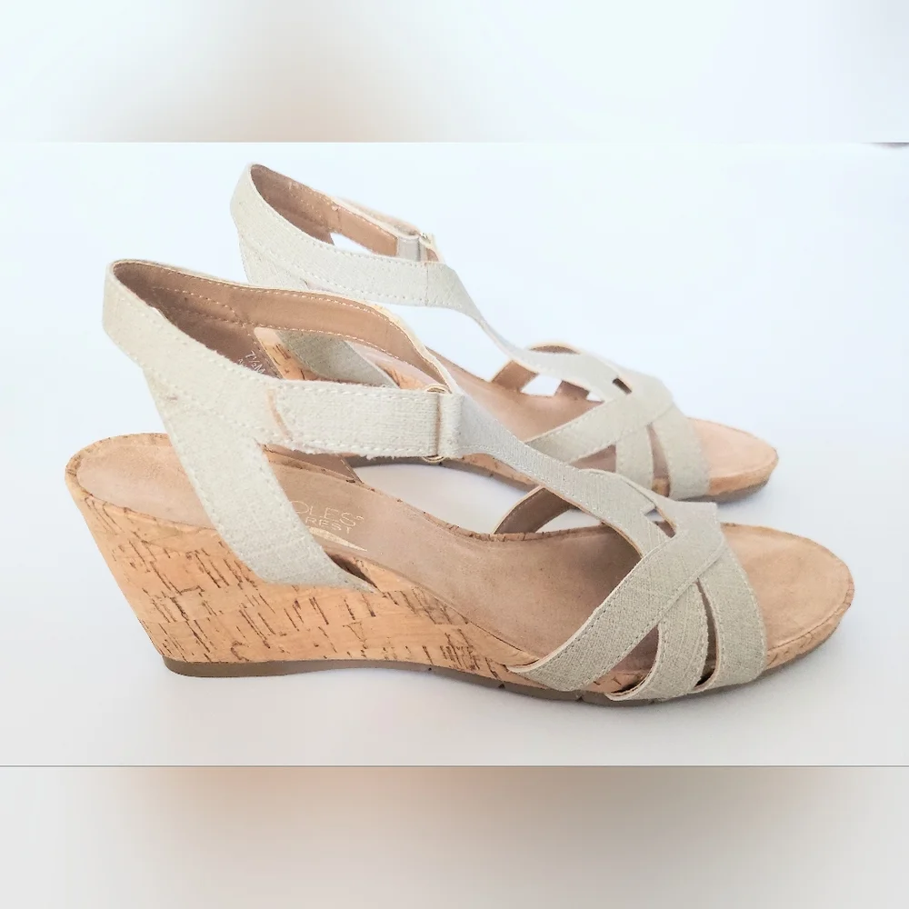 Aerosoles Heelrest Canvas Wedge Strappy Open Toe Sandals Size 7.5M